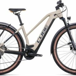 Cube Touring Hybrid Pro